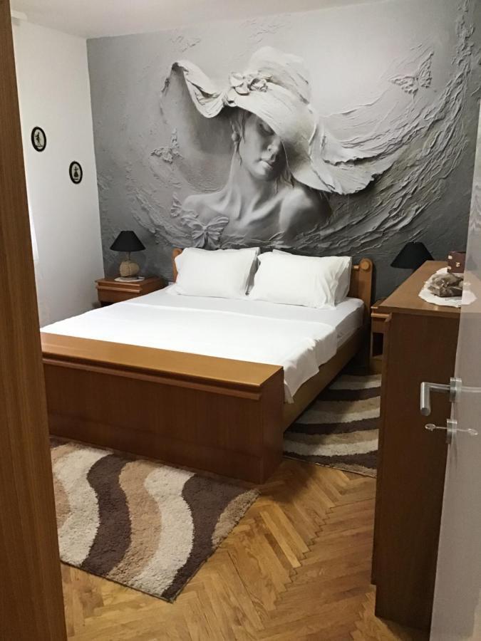 Bmb Apartments โกตอร์ ภายนอก รูปภาพ